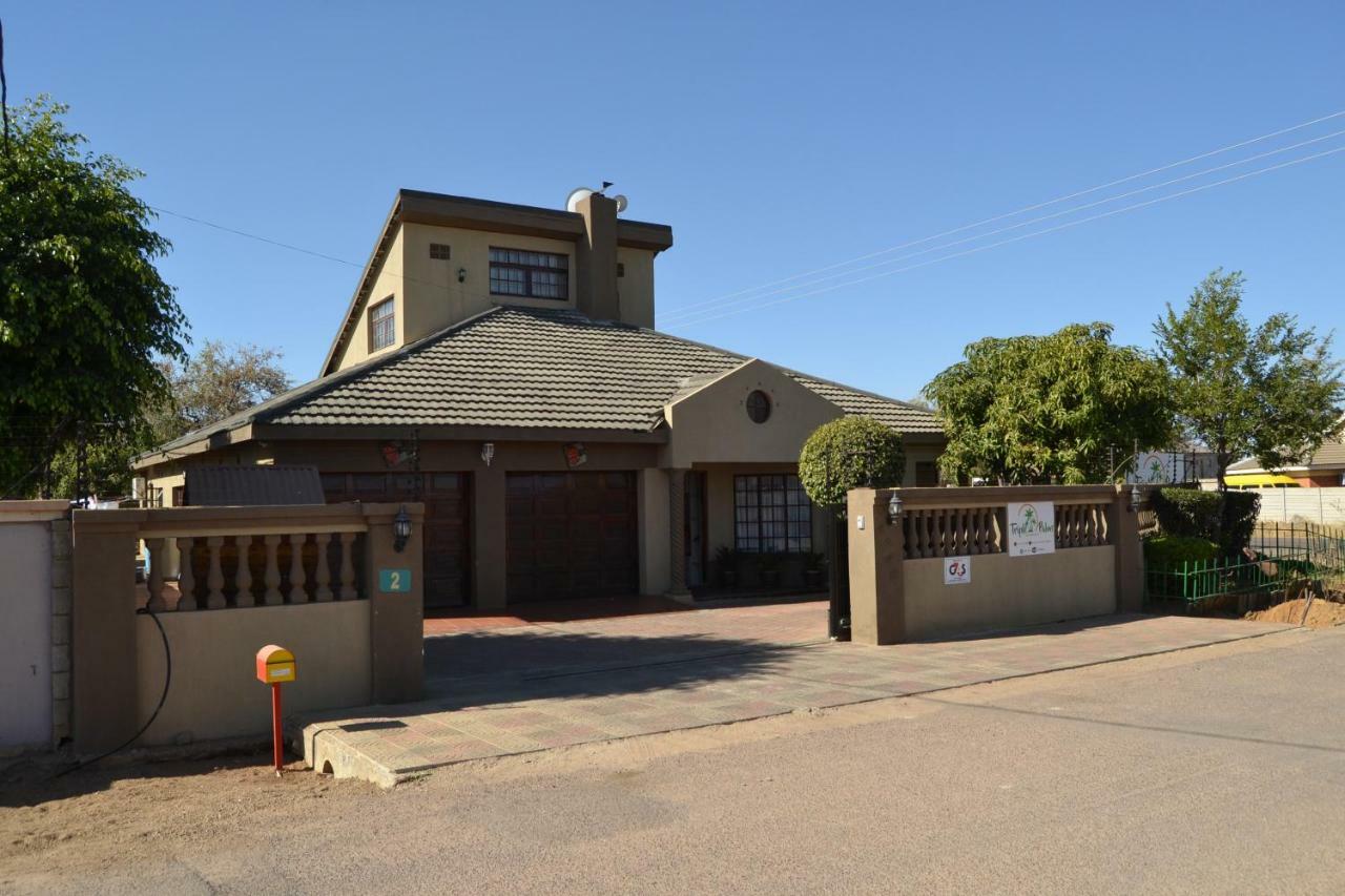 Triple Palms Bed And Breakfast Gaborone Exterior foto